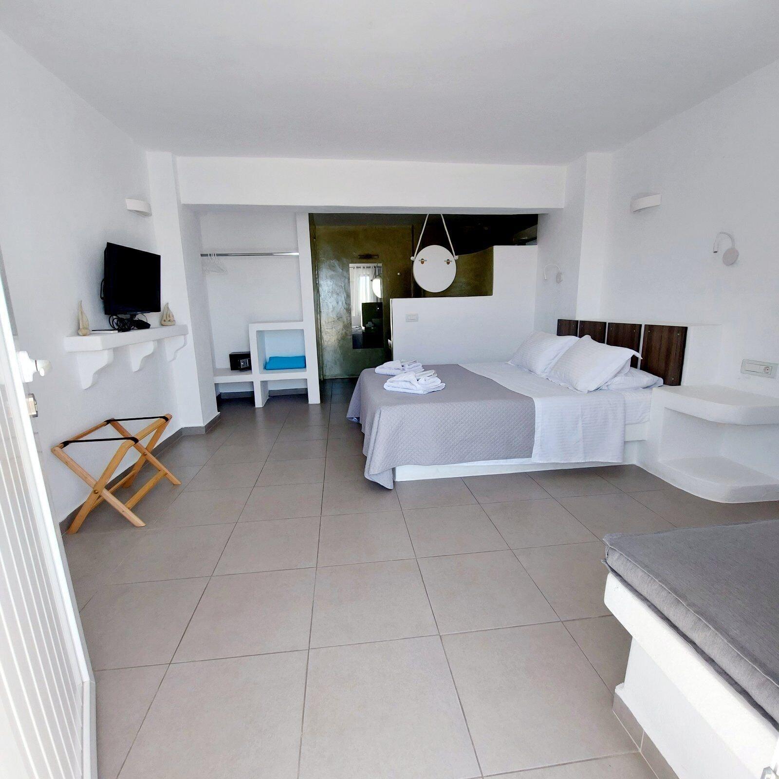 Ambience 4* Firá